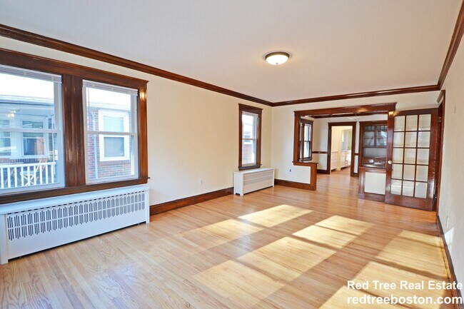 Building Photo - 89 Colborne Rd