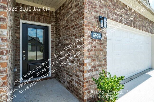 Foto del edificio - 5528 Blue Jay Cir