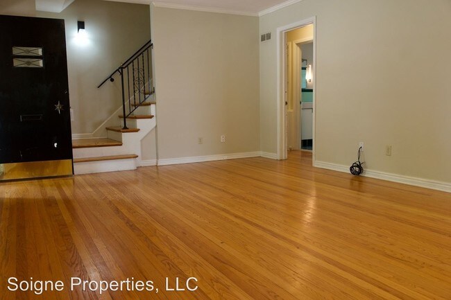 Foto del edificio - 429 E Meyer Blvd