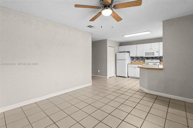 Building Photo - 28214 SW 143rd Ct