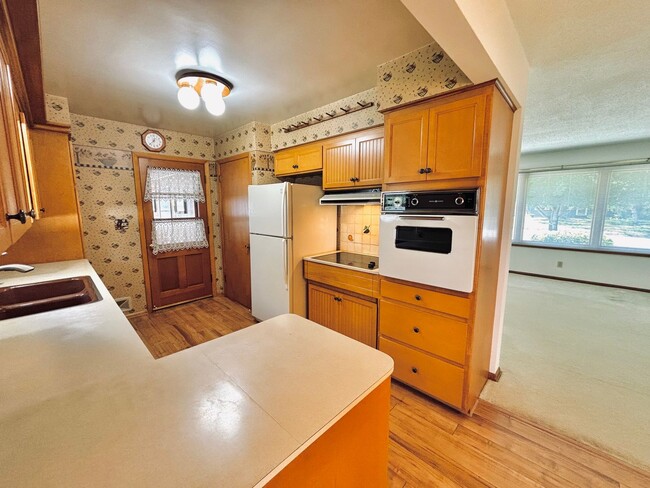 Foto del edificio - Sprawling 3bedroom 2bath Home in Roseville...