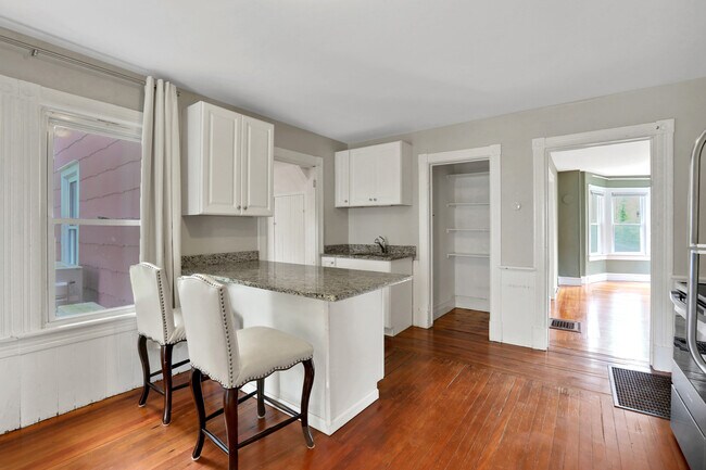 Foto del edificio - 792 Springtown Rd
