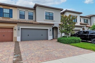 Building Photo - 4620 San Fratello Cir