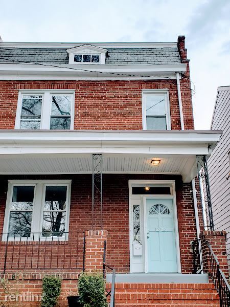 Primary Photo - 2012 Parkwood Ave