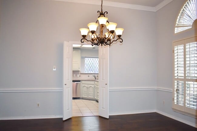 Building Photo - 850 Ginger Ct