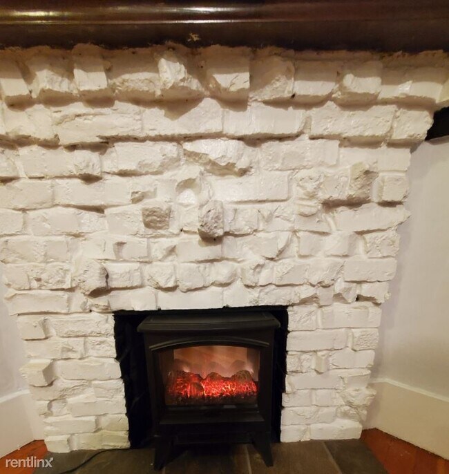 Building Photo - 2 br, 1 bath House - 839 2ND STREET