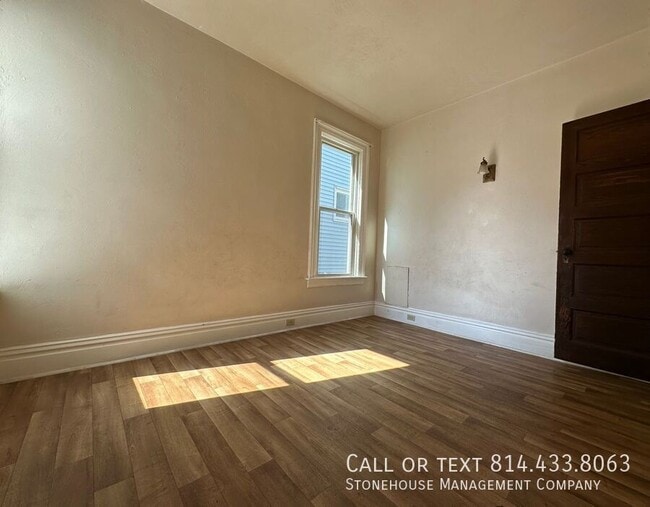 Foto del edificio - 544 E 24th St