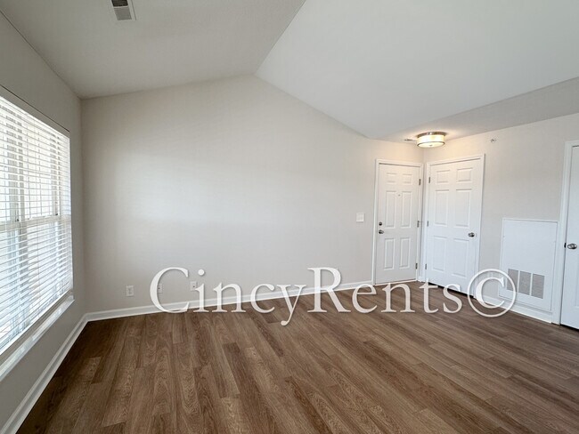 Foto del edificio - 9187 Yarmouth Dr