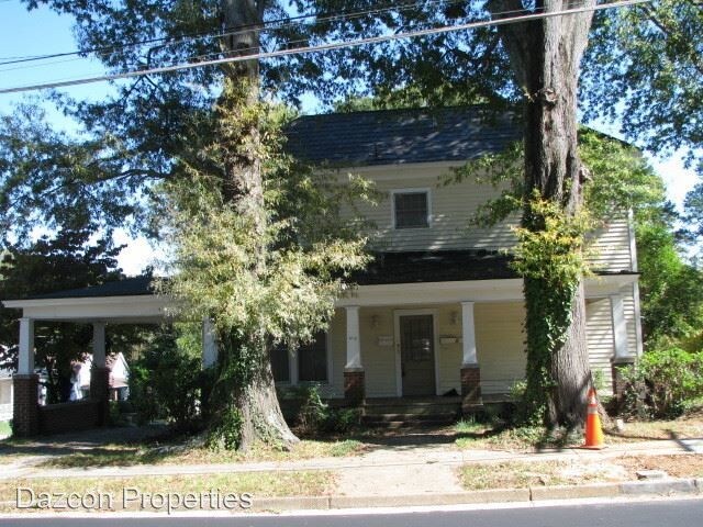 Primary Photo - 403 S Race St
