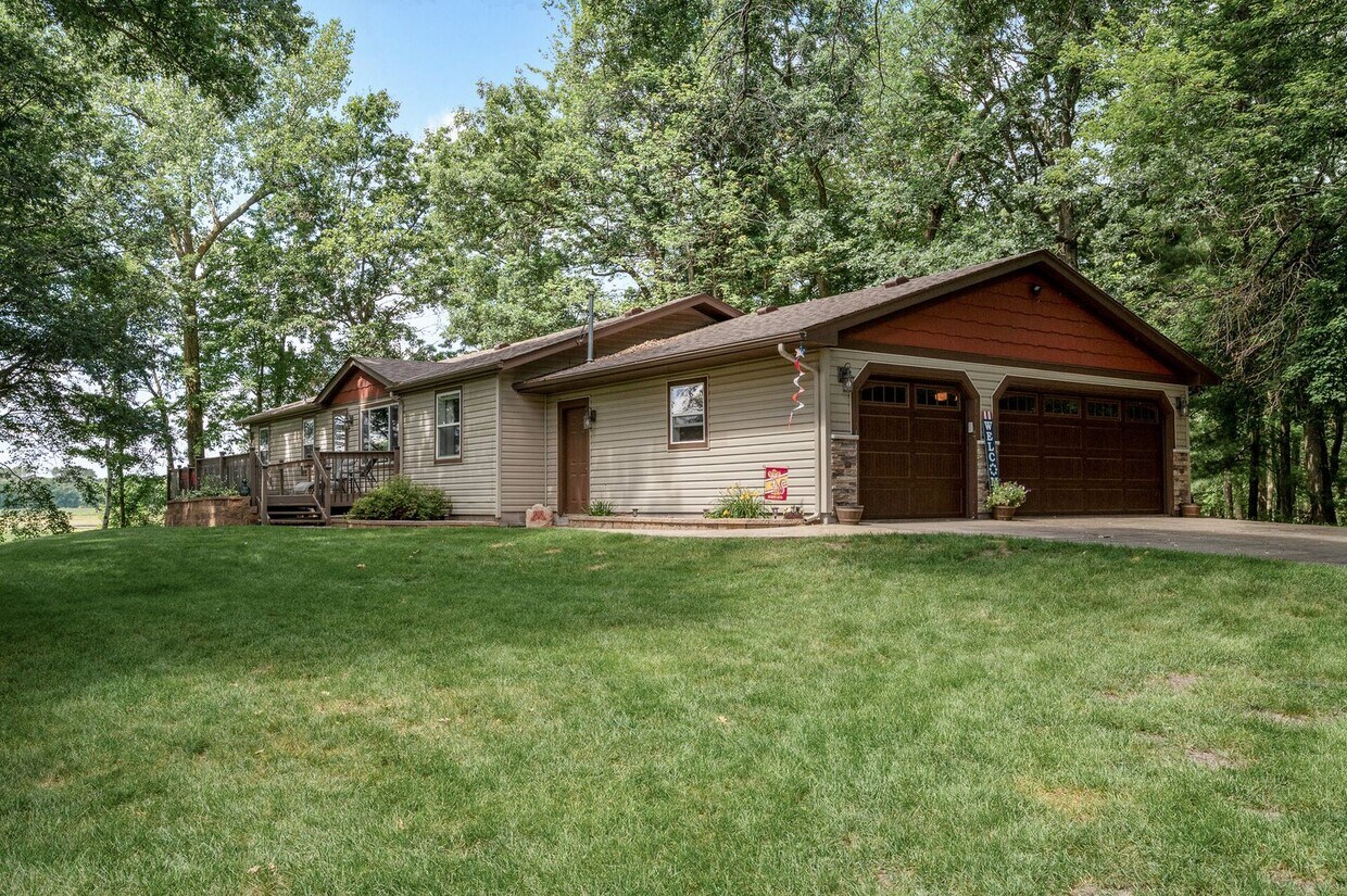 Primary Photo - Stunning Rambler on Acreage with Lake Shor...
