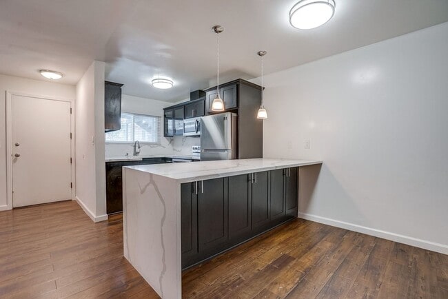 Interior Photo - Apartment Complex Near SoFi Stadium with Pool, BBQ Area, Gym and Parking.