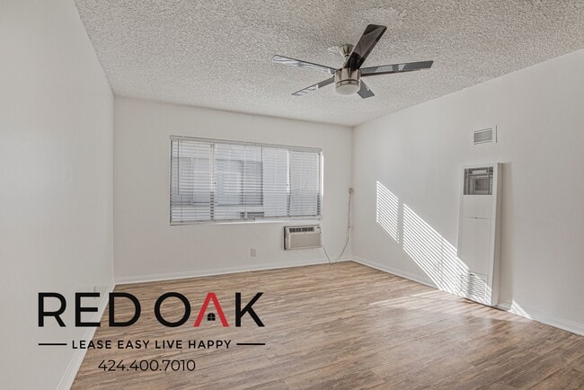 Building Photo - ~1 Month FREE~ Magnificent One Bedroom wit...