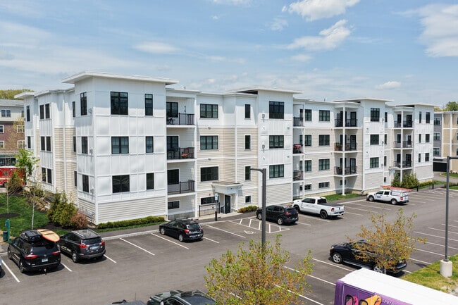 55 Pointe