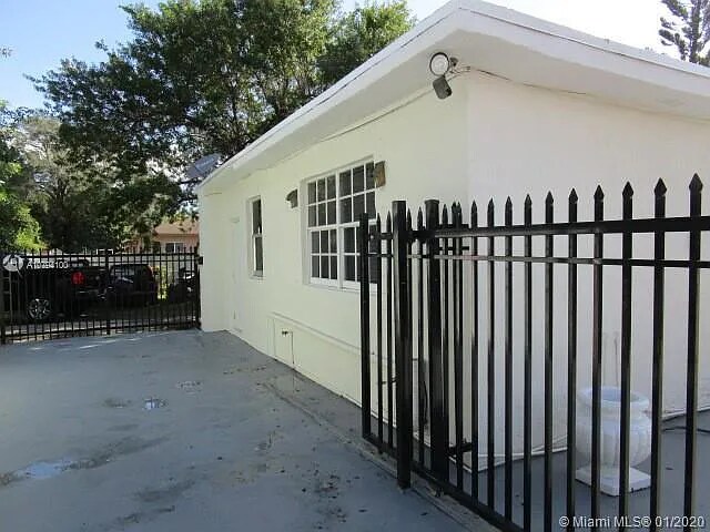 Building Photo - 3191 NW 45th St