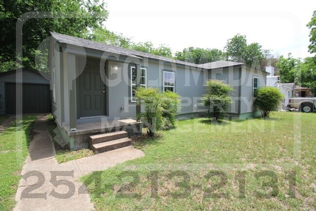 Building Photo - 1206 Stewart St