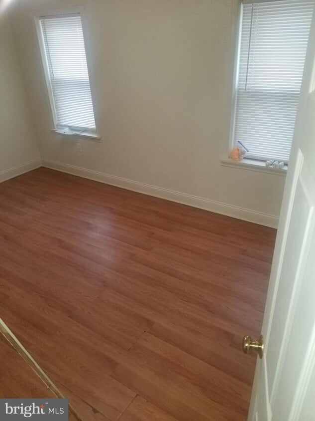 1082 Trent Rd, Camden, NJ 08104 Townhome Rentals in Camden NJ