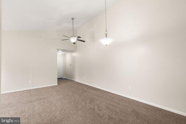 Foto del edificio - 3506 Back Pointe Ct