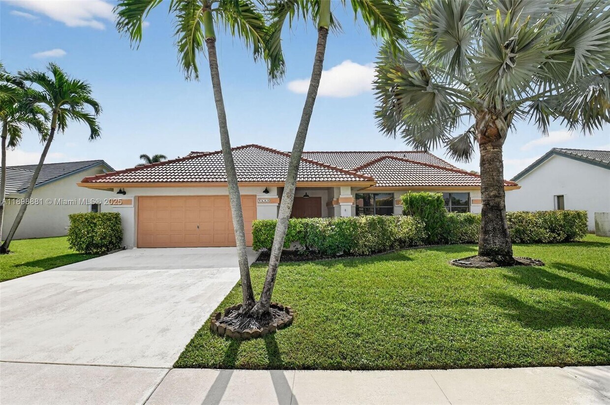 Foto principal - 9645 El Clair Ranch Rd
