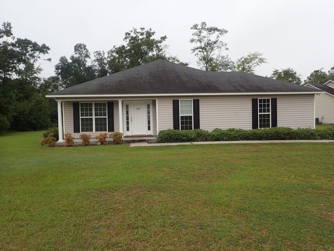 Foto principal - Wonderful 3BD/2B Home in Brooks County