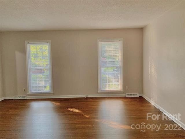 Photo - 2314 Knickerbocker Dr House