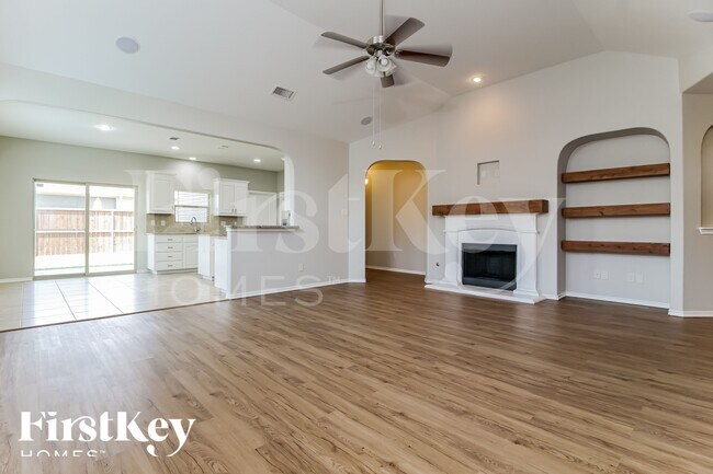 Foto del edificio - 1100 Nora Ln