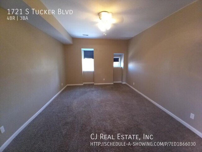 Building Photo - 1721 S Tucker Blvd