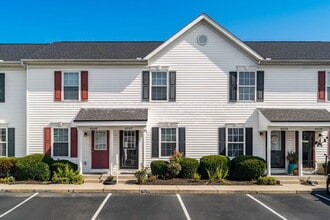 Building Photo - 6022 Brice Park Dr