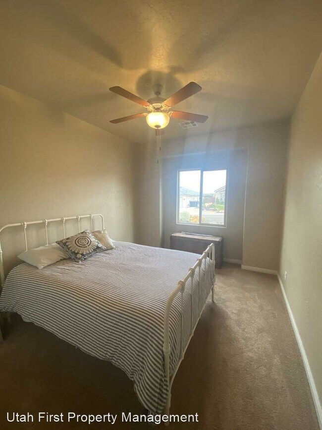 Foto del edificio - 3 br, 2 bath House - 622 N Sage Hen Dr.