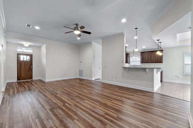 Building Photo - 2690 Hartman Ct