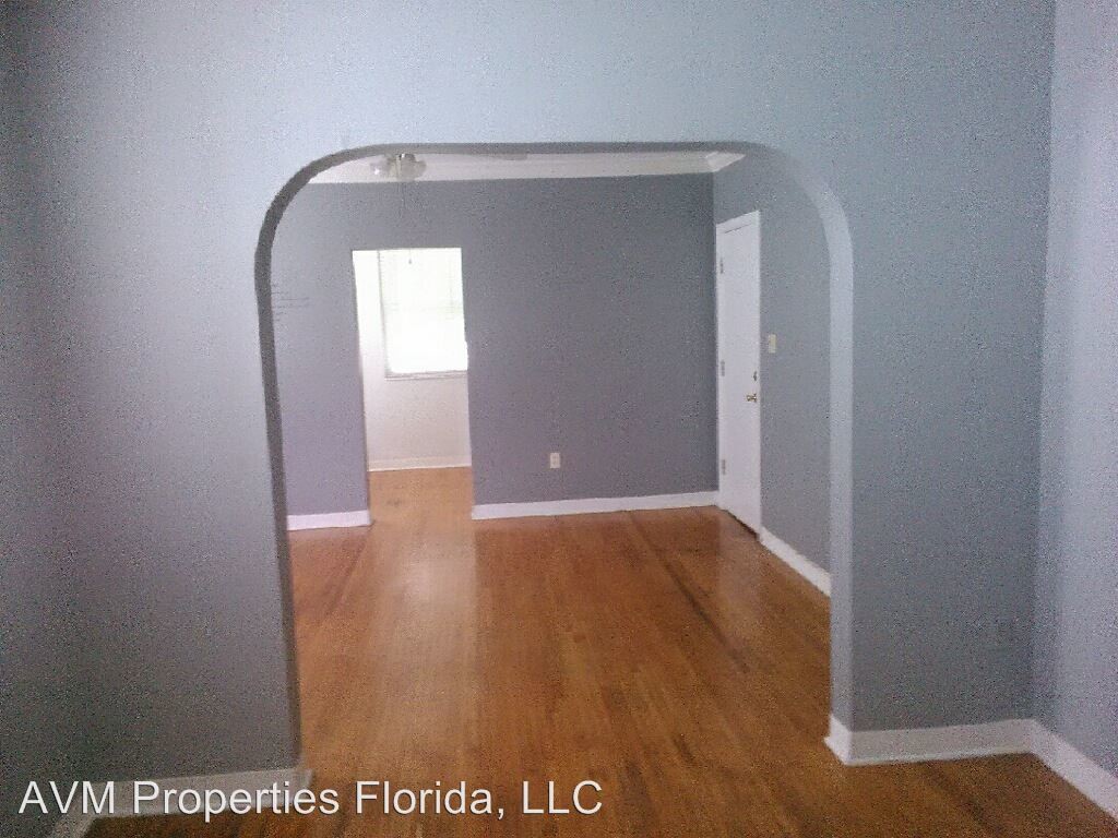 Foto del edificio - 3218-3218 W Santiago St