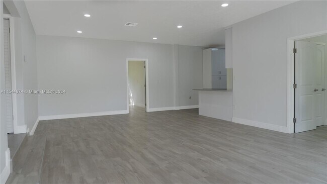 Building Photo - 8320 SW 118th Terrace