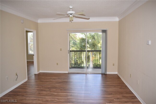 Building Photo - 11571 Villa Grand