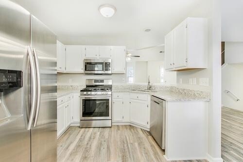 Foto del edificio - 1753 Woodvine Ct