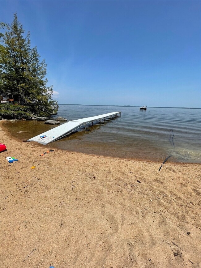 Foto del edificio - 17 Wards Cove Rd