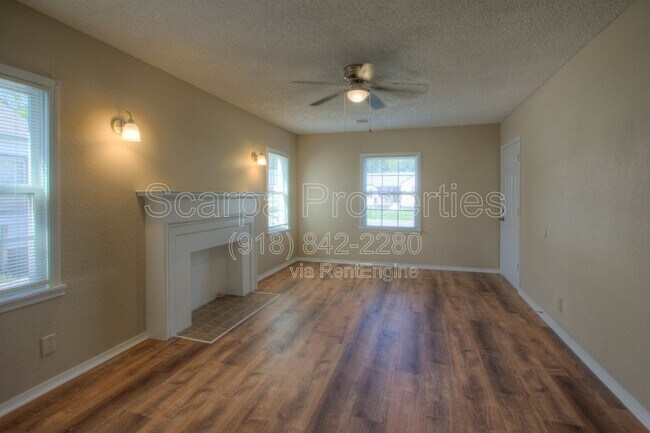 Foto del edificio - 230 E Zion St