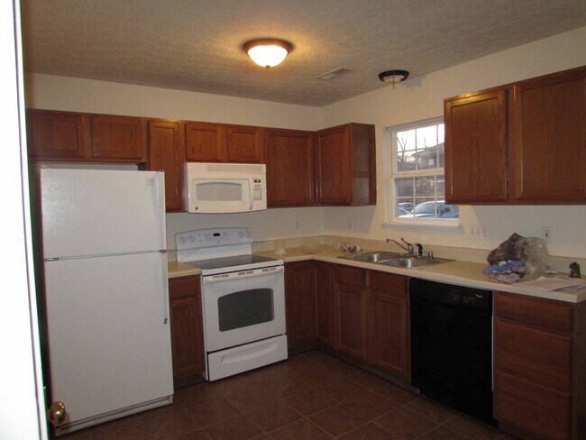 Foto del edificio - 3870 Old Nashville Rd