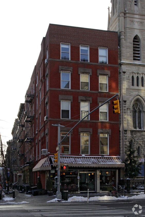 Building Photo - Cafe Blue