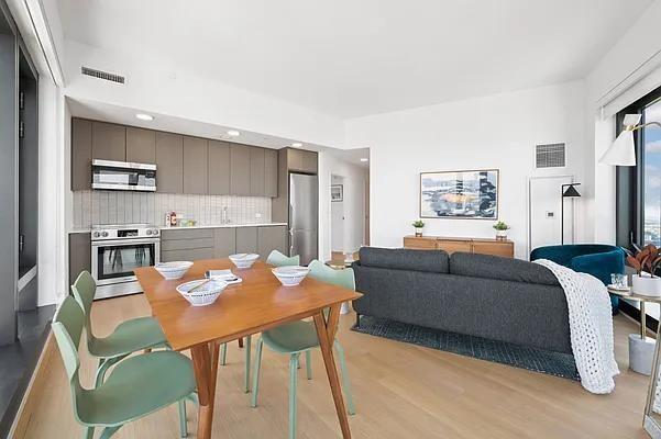 Building Photo - 3 bedroom in BROOKLYN NY 11217