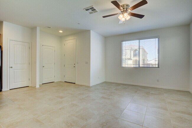 Building Photo - 3 Bedroom, 2 Story Inspirada Home in Anthem!