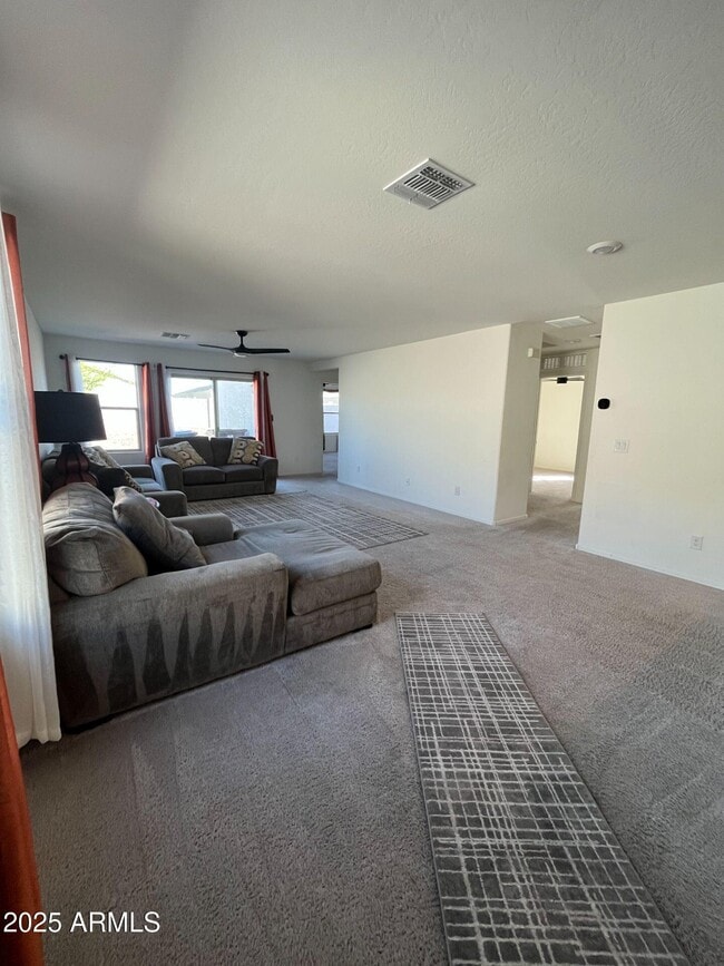 Building Photo - 1452 W Pinkley Way