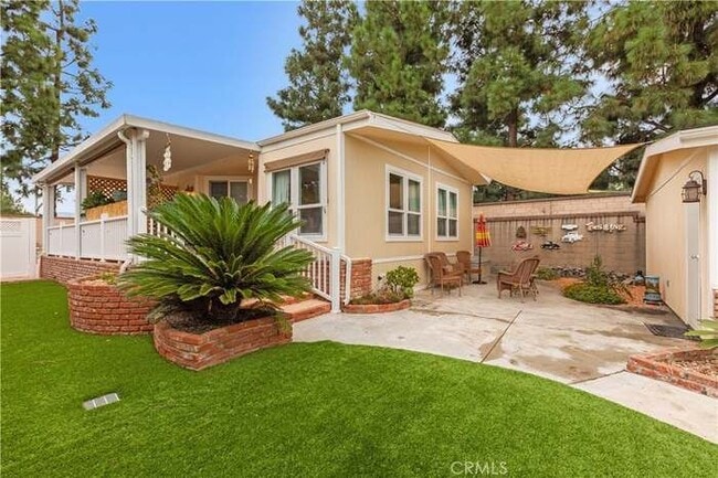 Building Photo - 5200 Irvine Blvd
