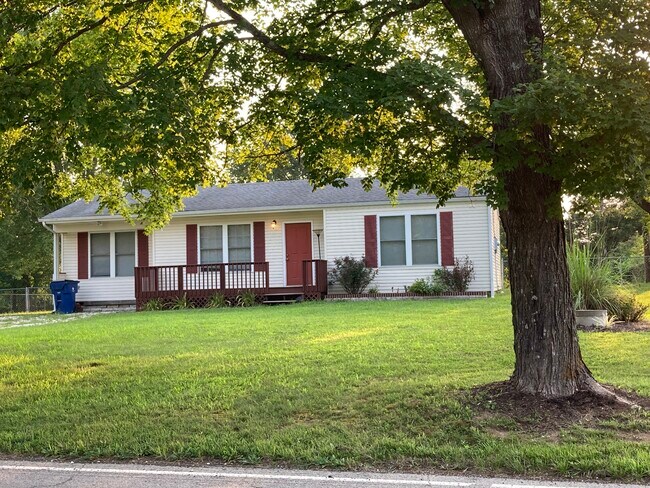 Foto del edificio - 215 Bethel Church Rd