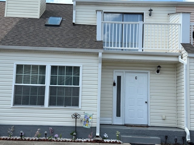 Building Photo - 310 Lakeside Dr