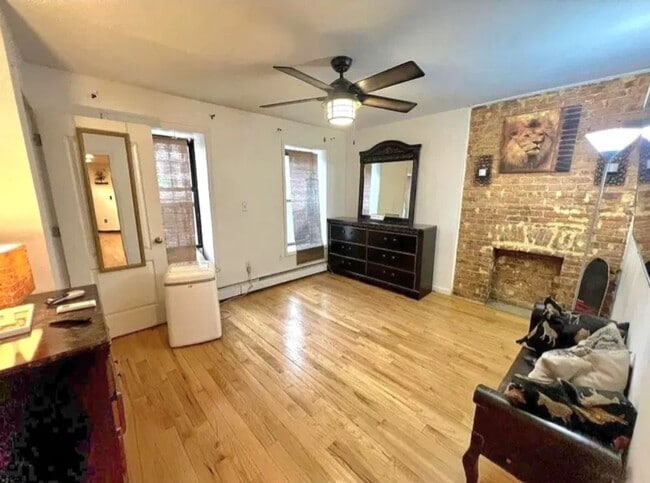 Photo - Spacious 2BR in Brooklyn (Bed Stuy) Townhome
