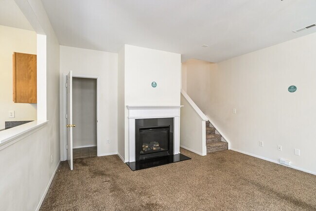 Foto del edificio - 2222 Buckleigh Dr