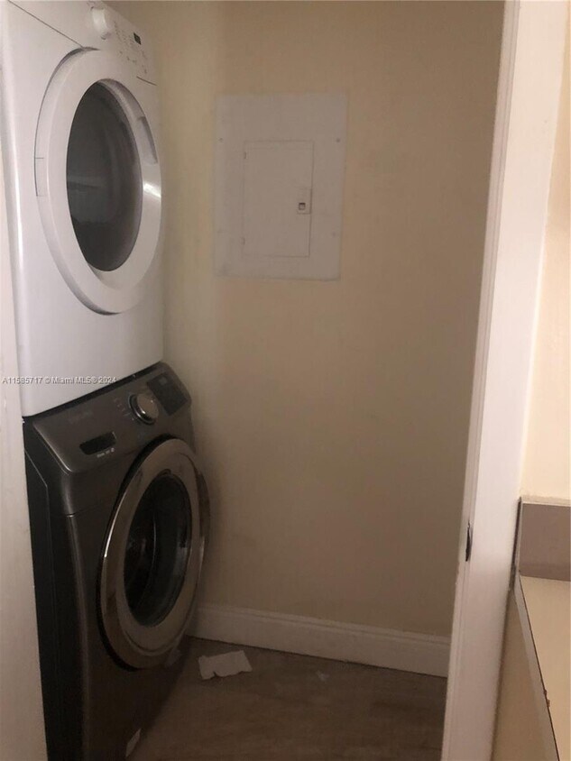 Photo - 9999 Summerbreeze Drive Apt #604, Sunrise, FL 33322 - 2 BR 2 BA Condo