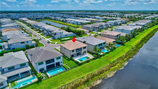 Building Photo - 17023 Wandering Wave Ave