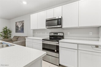 Building Photo - 15376 Wildflower Cir