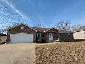 Building Photo - 16250 Heartland Ln