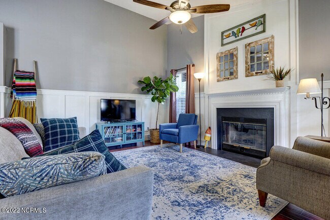 Foto del edificio - 604 Bay Blossom Dr